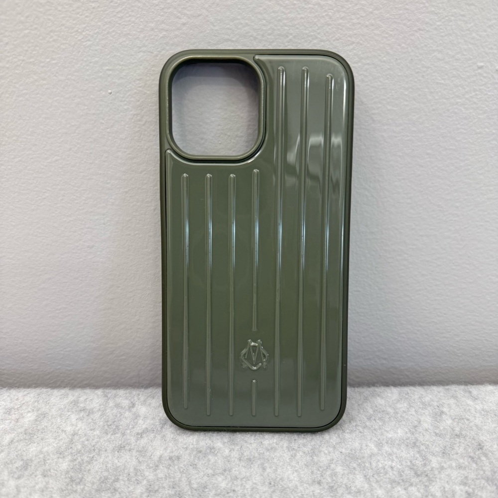 RIMOWA Polycarbonate Cactus Green Groove Case for iPhone 12 Pro Max